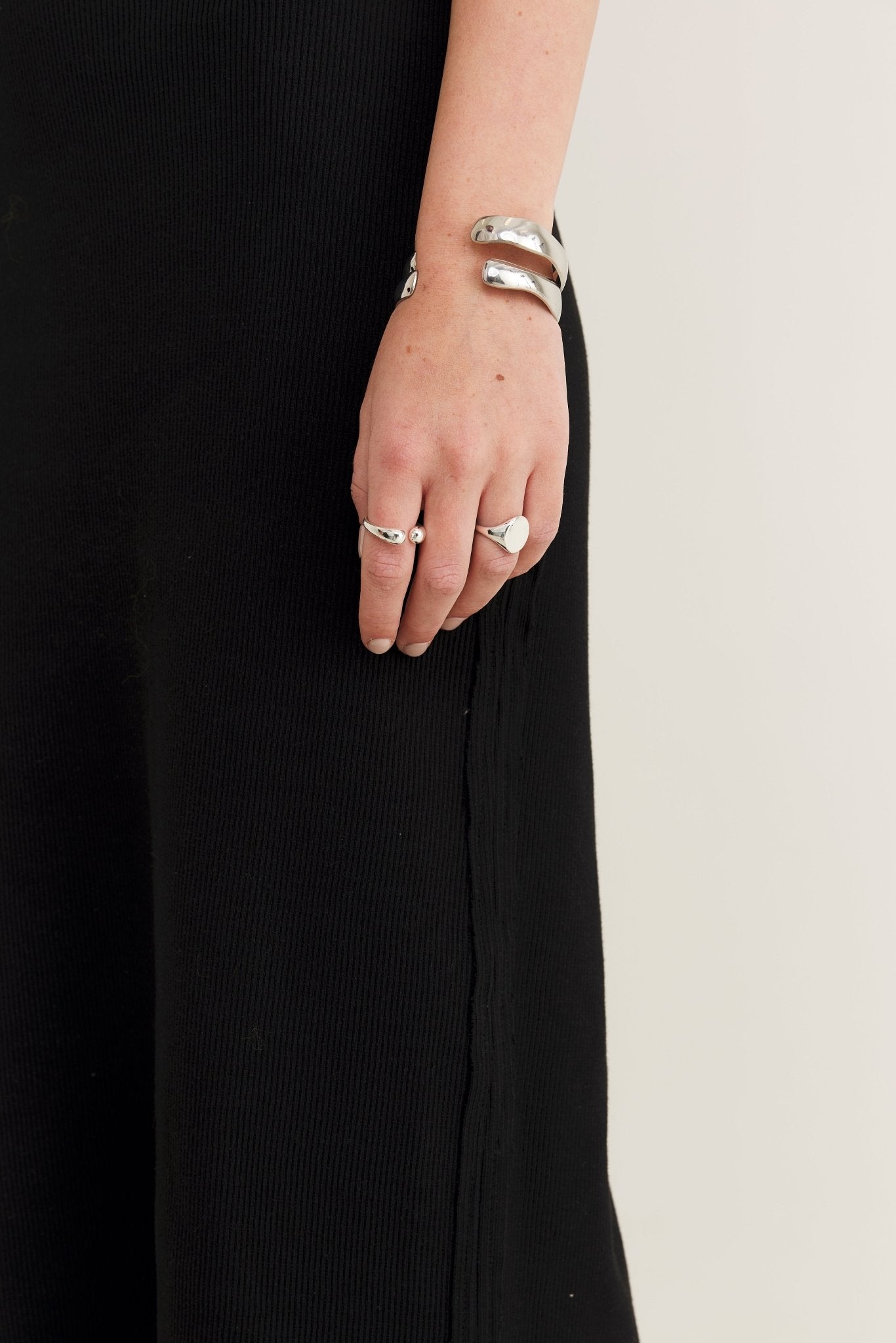 Black Rib Raw Dress - MYS