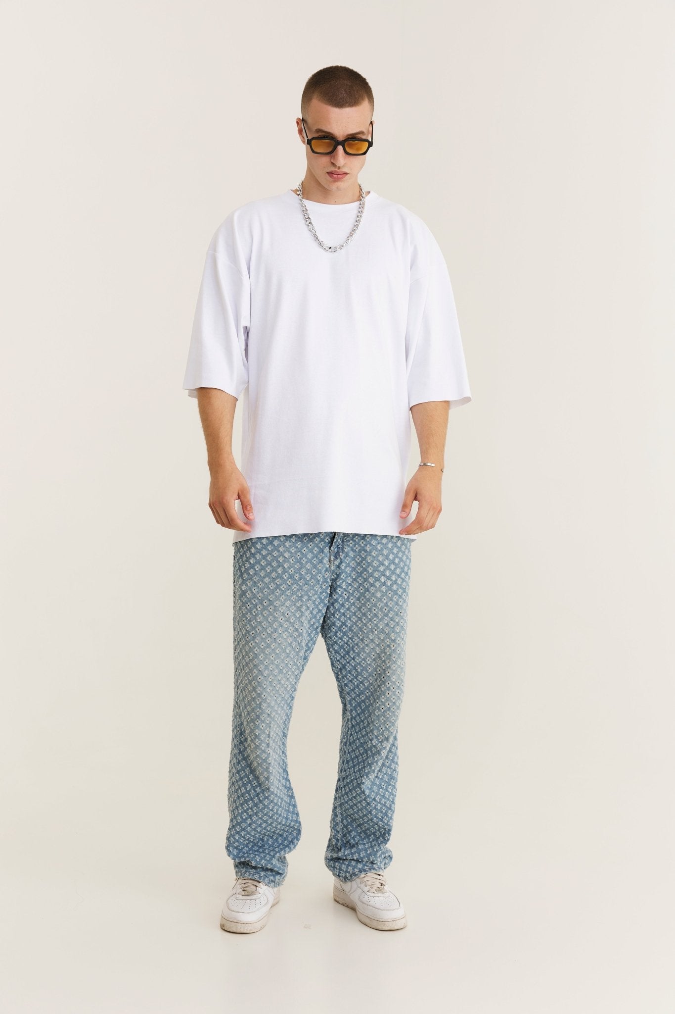 Oversized Cotton White T-shirt Focus - MYS