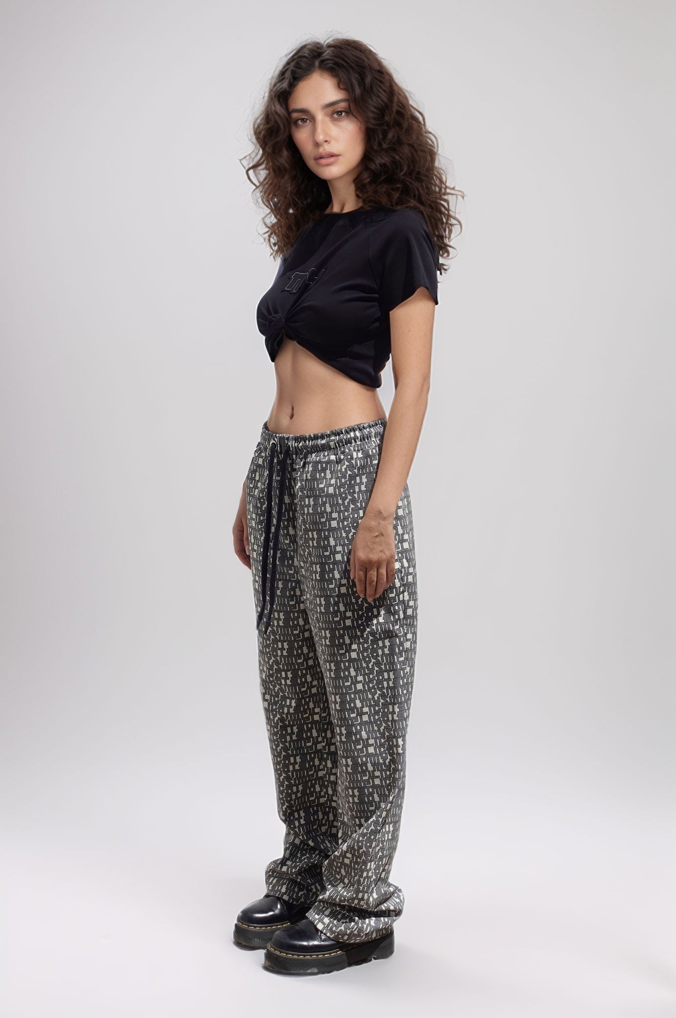 Straight Trousers Ribbed Fabric Pattern - MYS