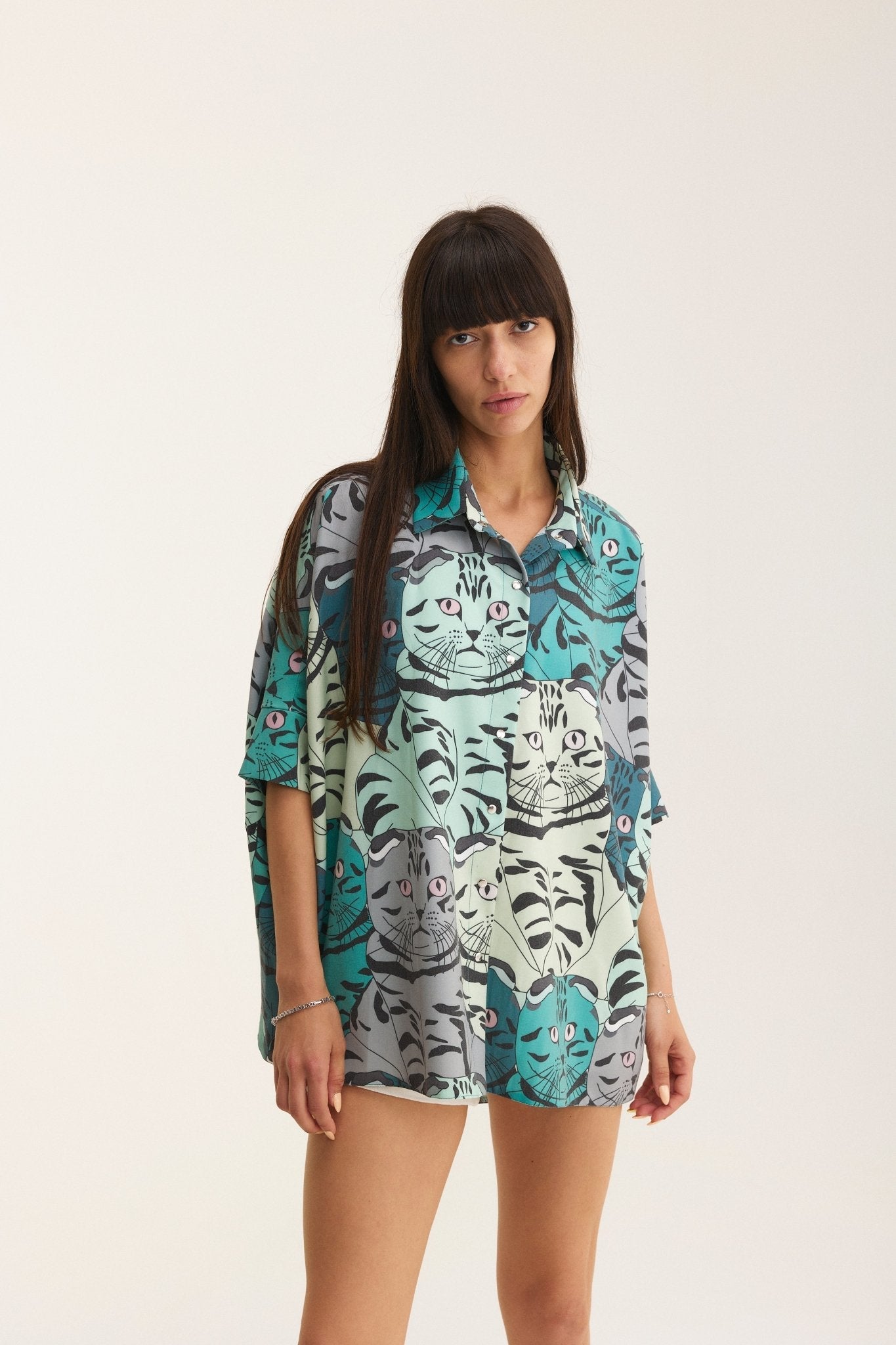 Oversized Shirt Meow (recycled fabric) - MYS