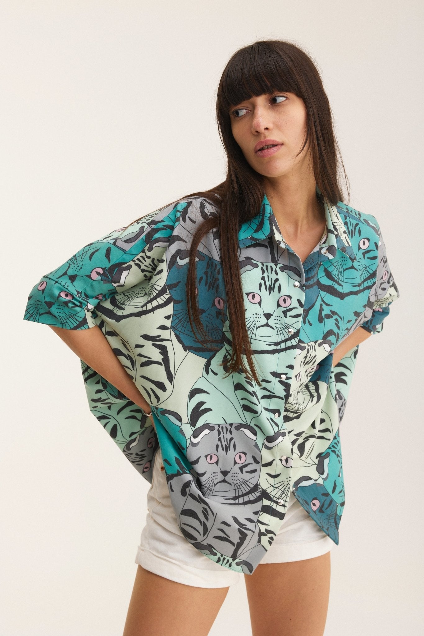 Oversized Shirt Meow (recycled fabric) - MYS