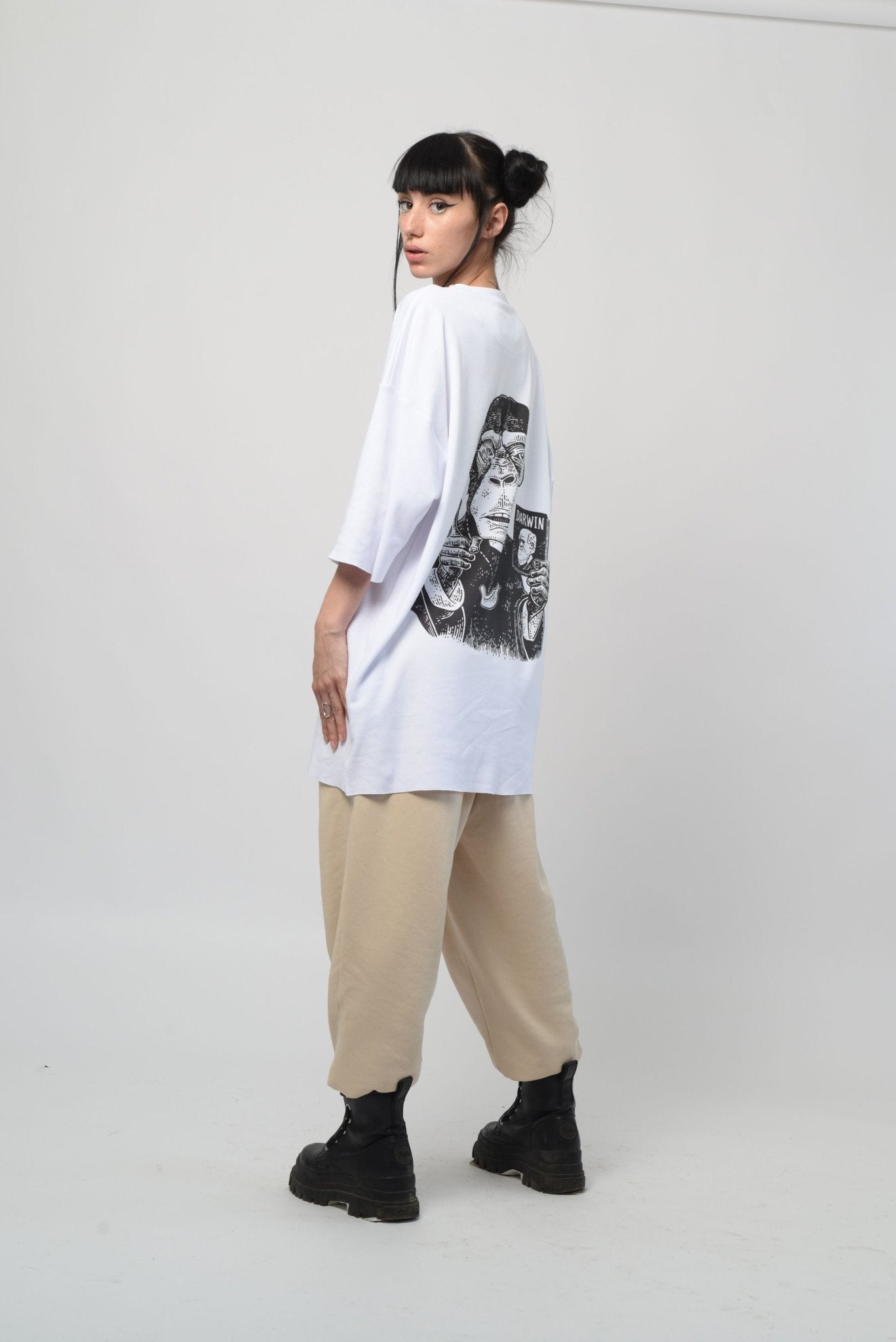 White T-shirt Darwin - mysimplicated