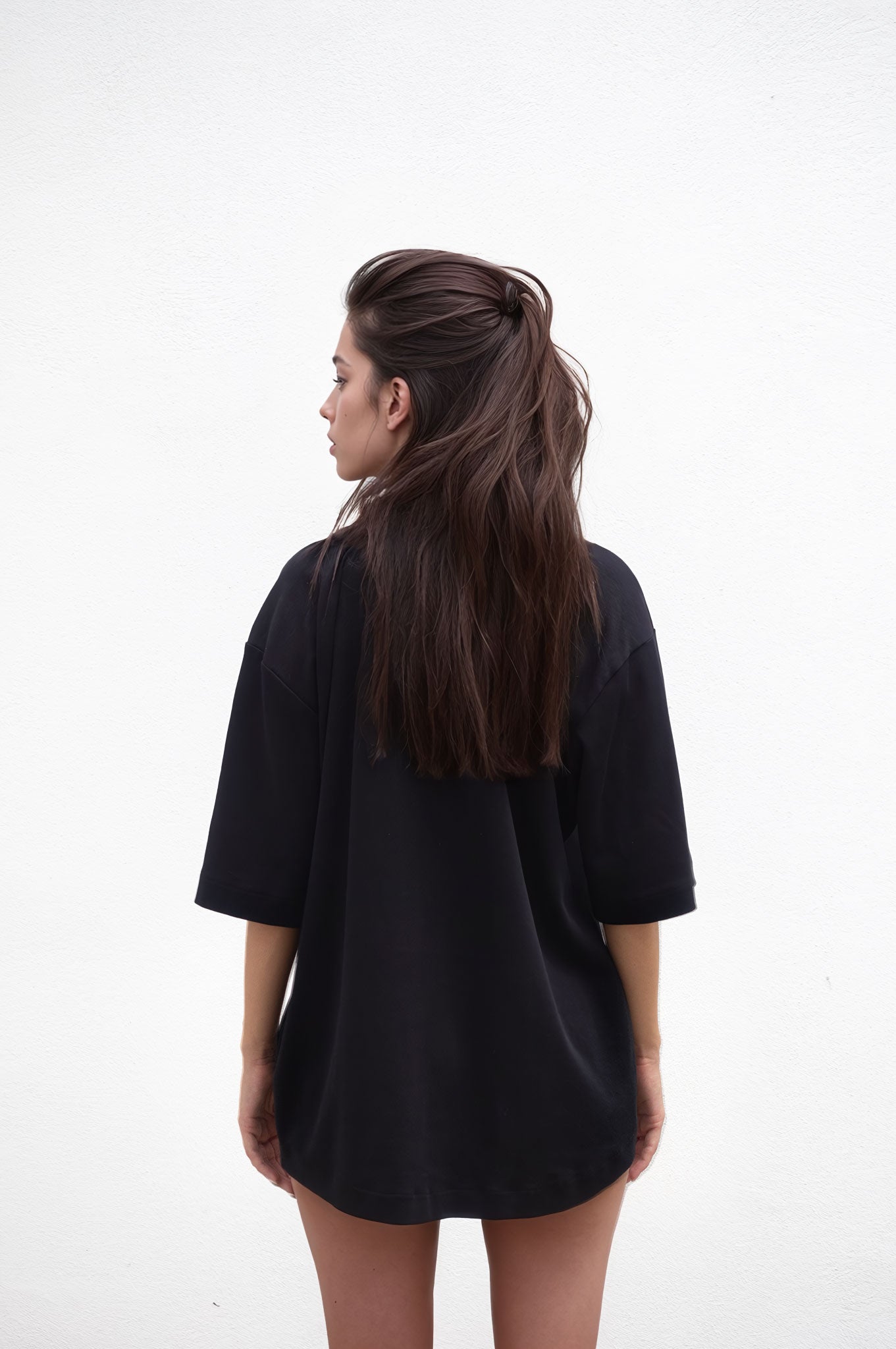 Black T-shirt with adaptive collar - mysimplicated