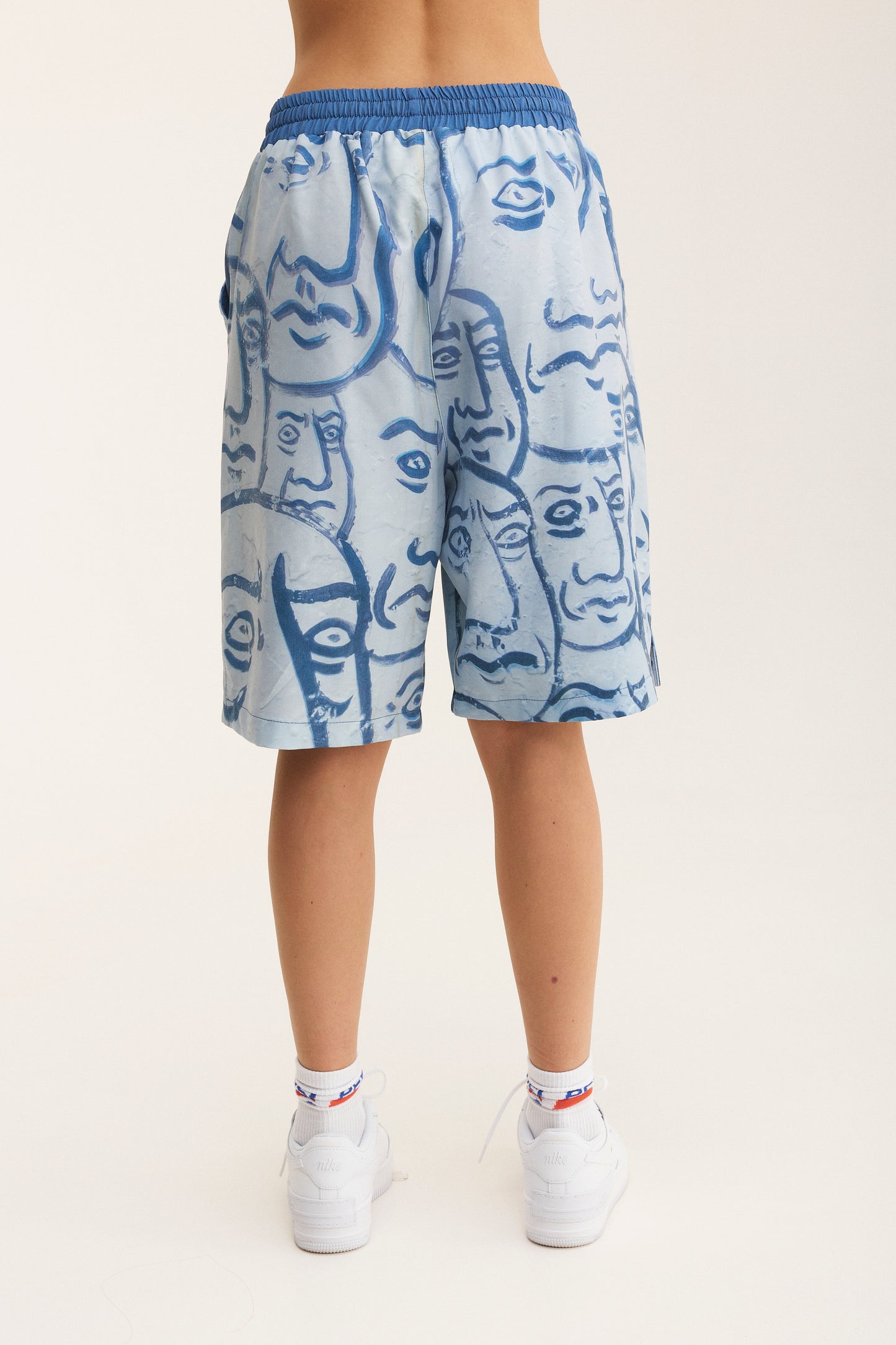 Bermuda Shorts Faces (recycled fabric)