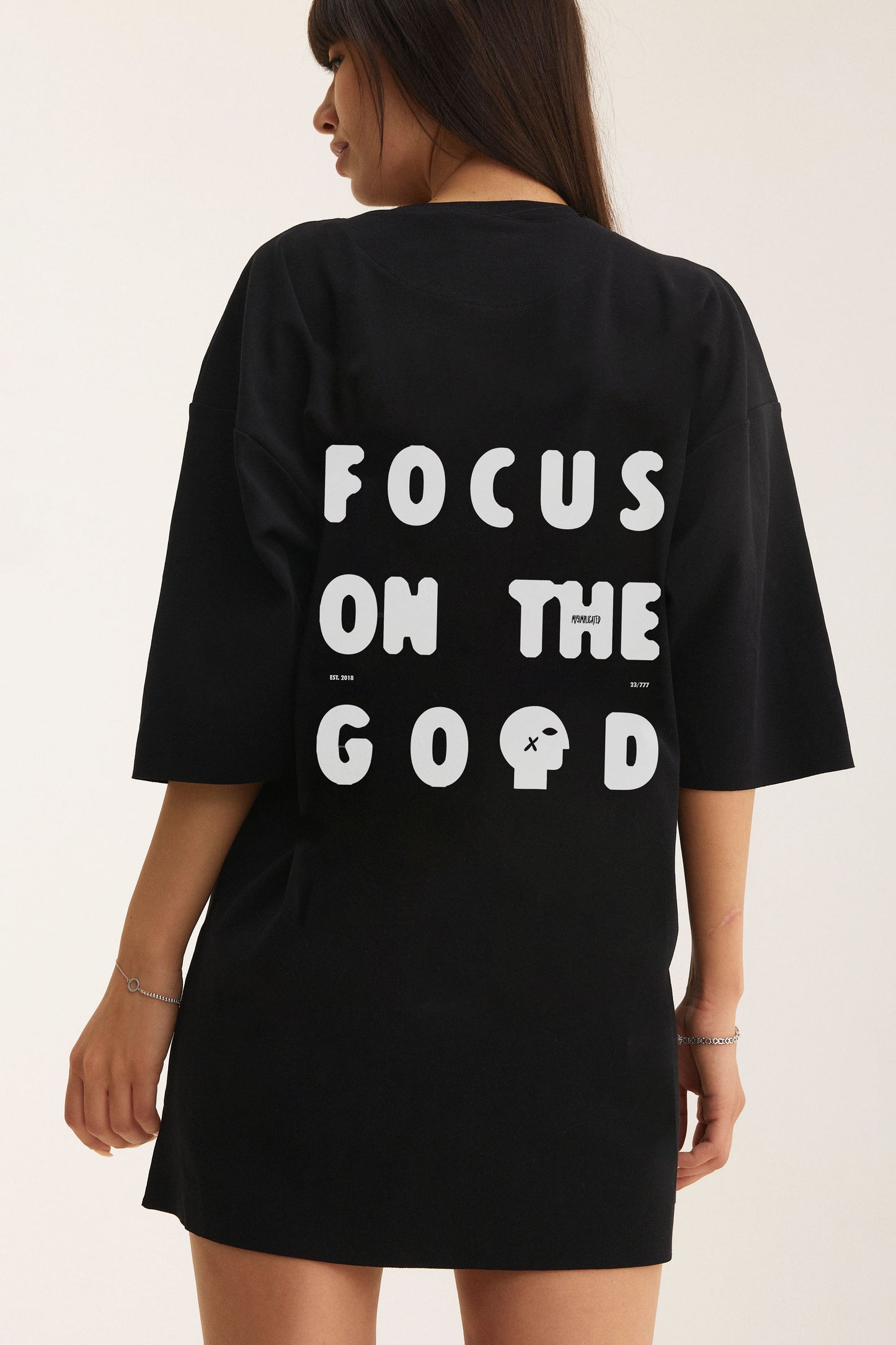 Oversized Cotton Black T-shirt Focus