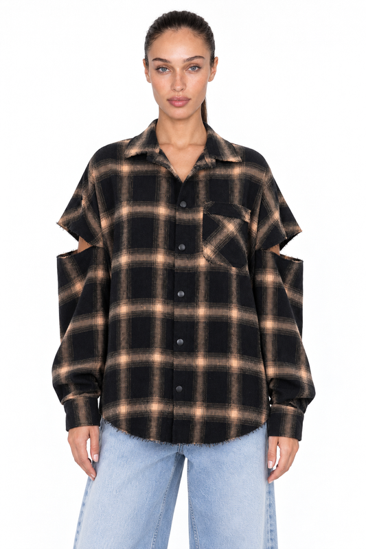 Fragmented Sleeves Shirt – front