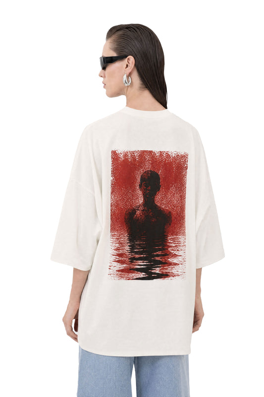Red Horizon Oversized Off-White Tee