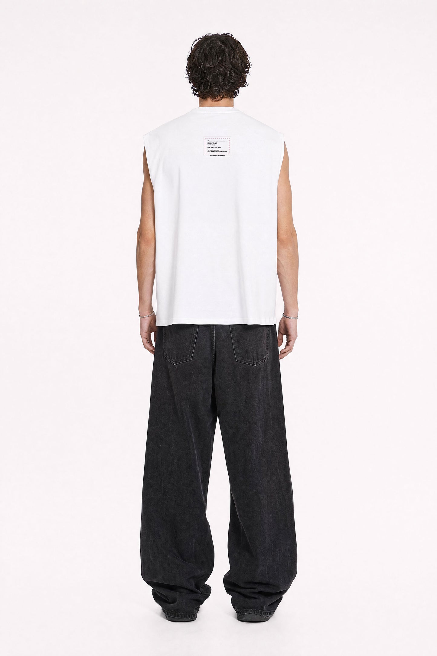 MYSIMPLICATED® Oversized White Sleeveless Tee