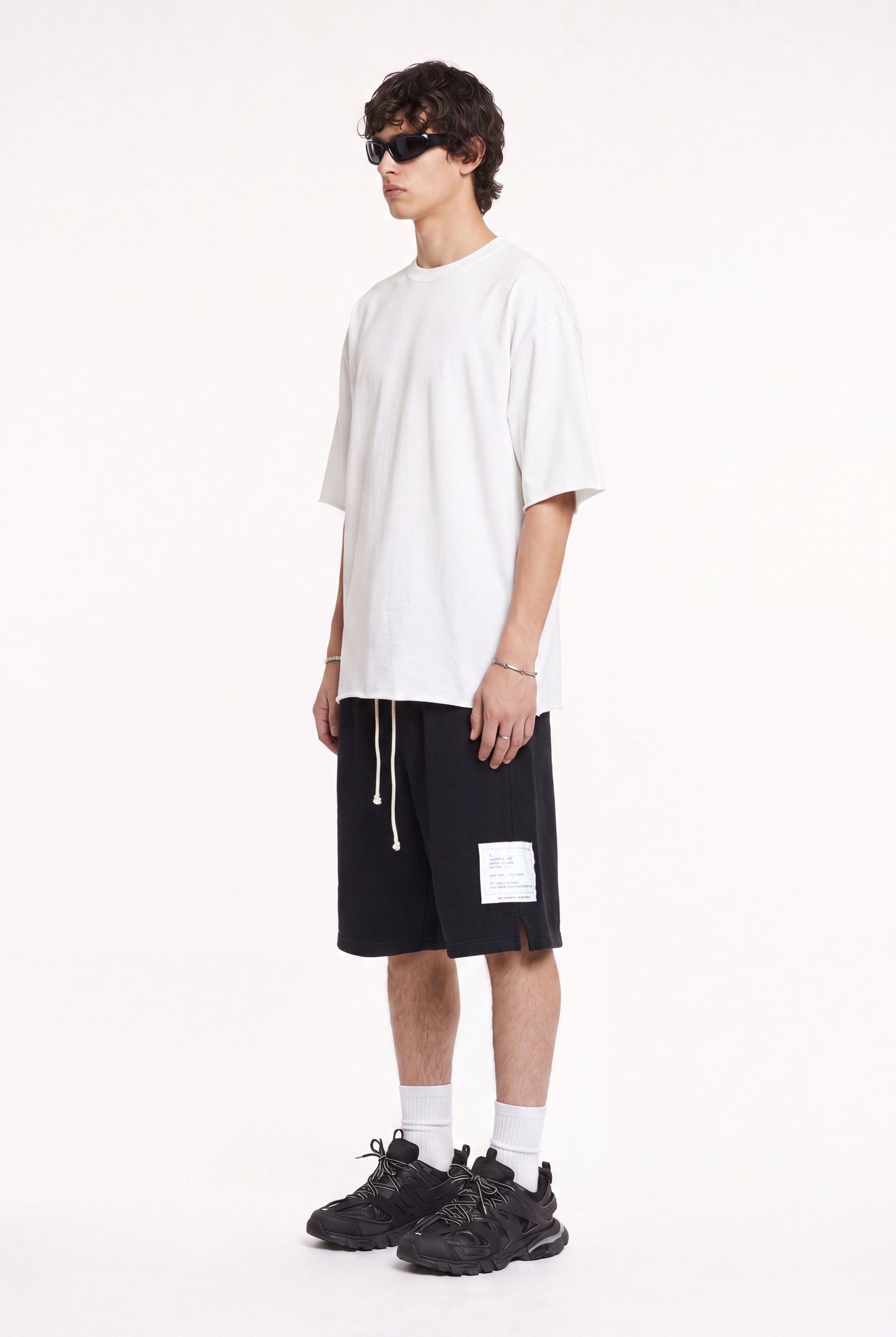 MYSIMPLICATED® Black Bermuda