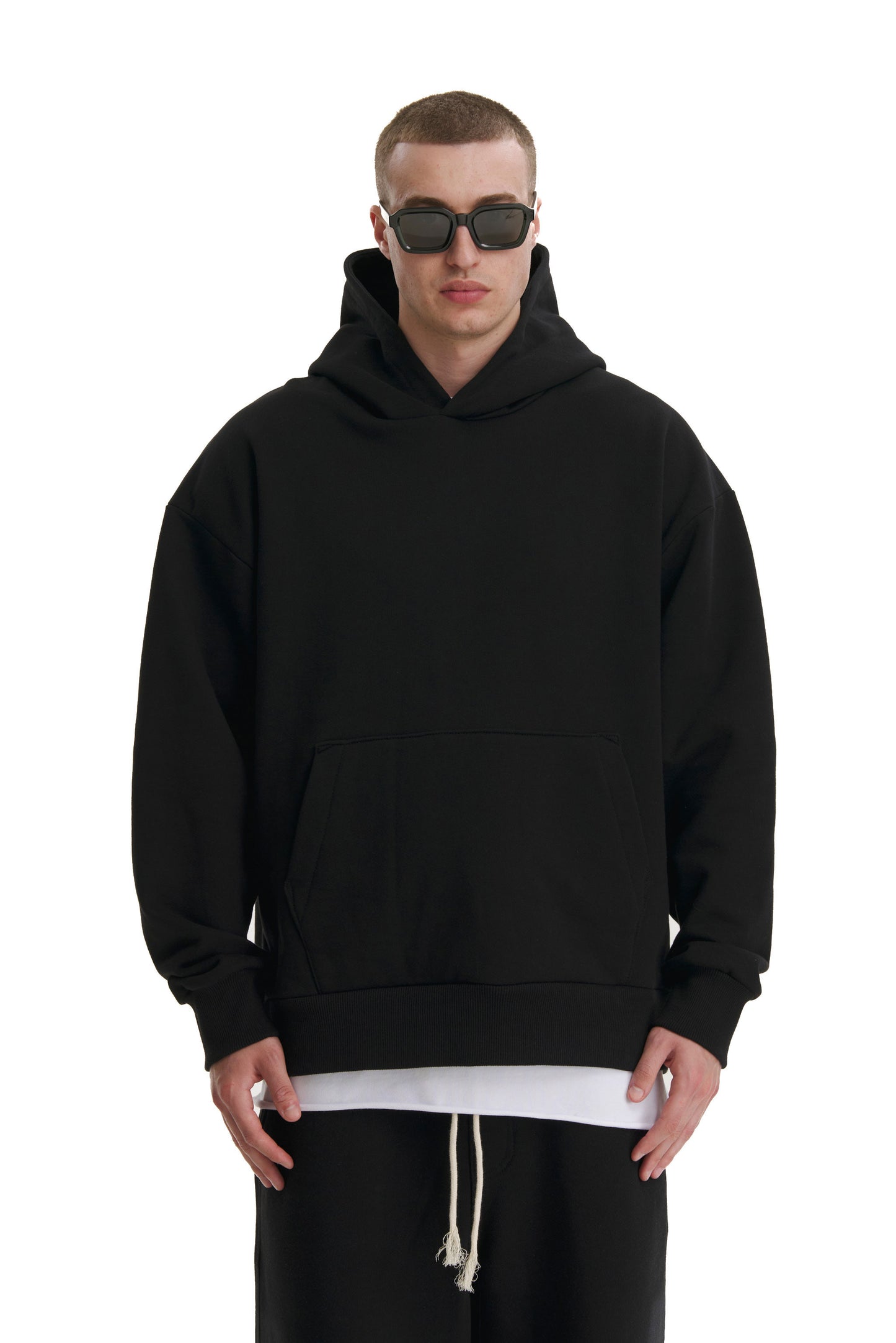 Czarna bluza z kapturem Spirit