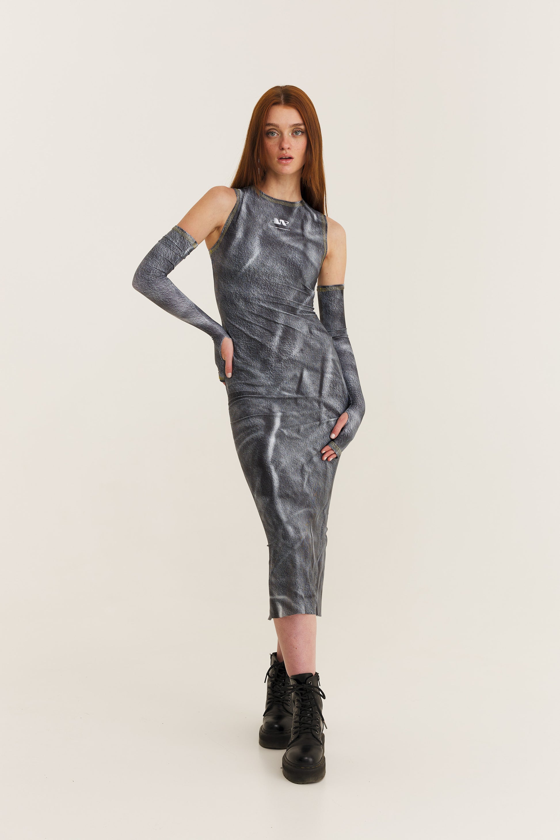 Wrinkled Second-Skin Dress with Gloves - mysimplicated