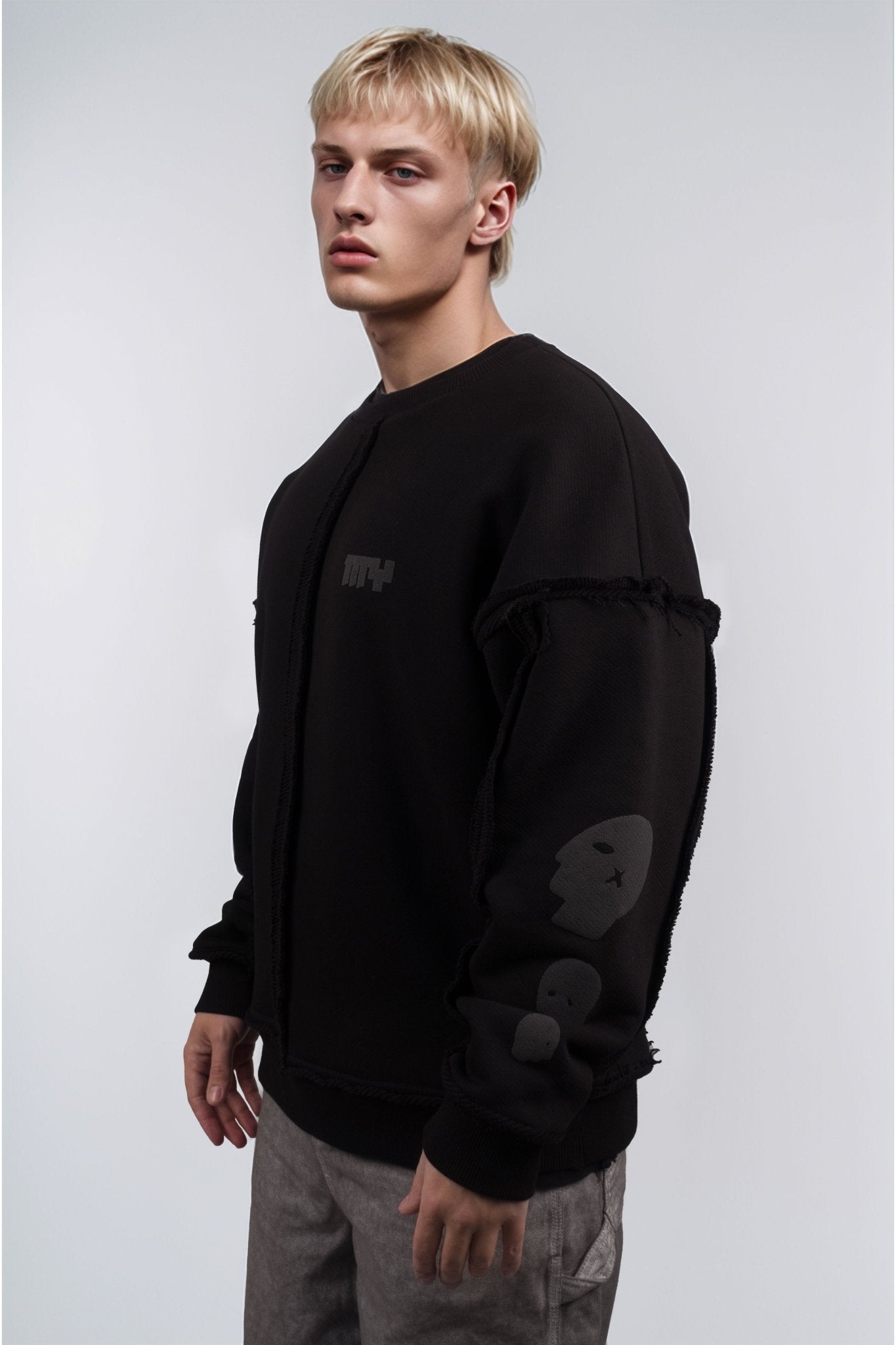 Obsidian Phantom Crewneck - MYS