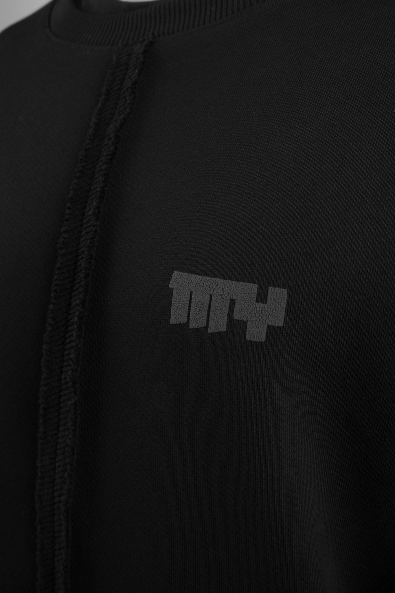 Obsidian Phantom Crewneck - MYS